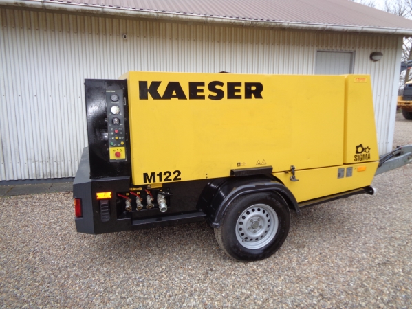 2011 Kaeser M 122 210657-1109449.JPG 2